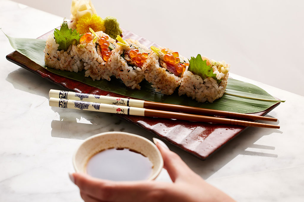 CRISPY CHIRASHI MAKI